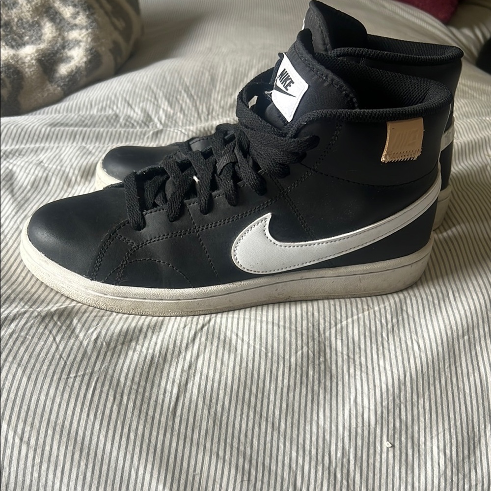 Nike High-Top Sneakers Court Royale
